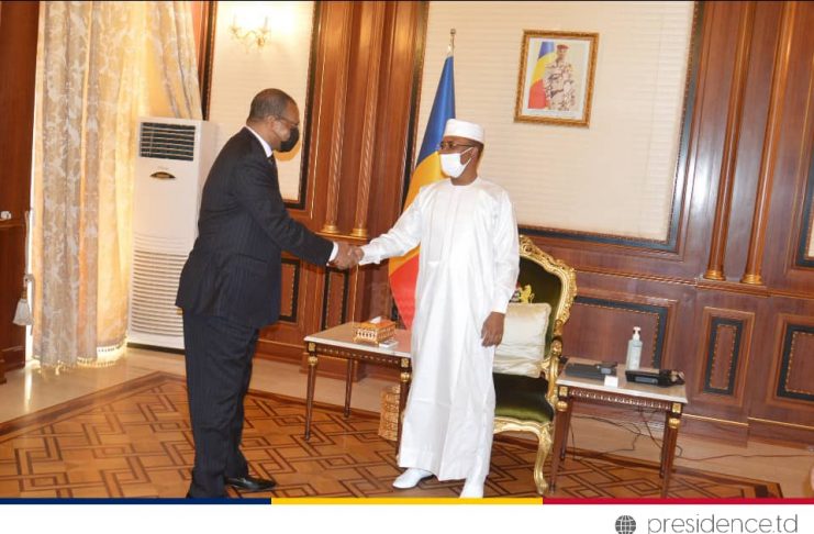 El presidente en funciones del BDEAC se reúne de nuevo con Mahamat Idriss Dey Itno