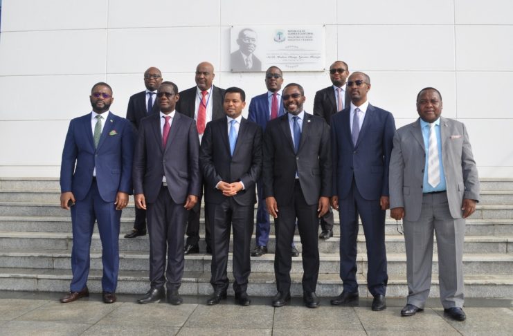 El Ministro de Minas presenta a sus homólogos etíopes la necesidad de aumentar las frecuencias a Malabo de Ethiopian Arlines para la industria
