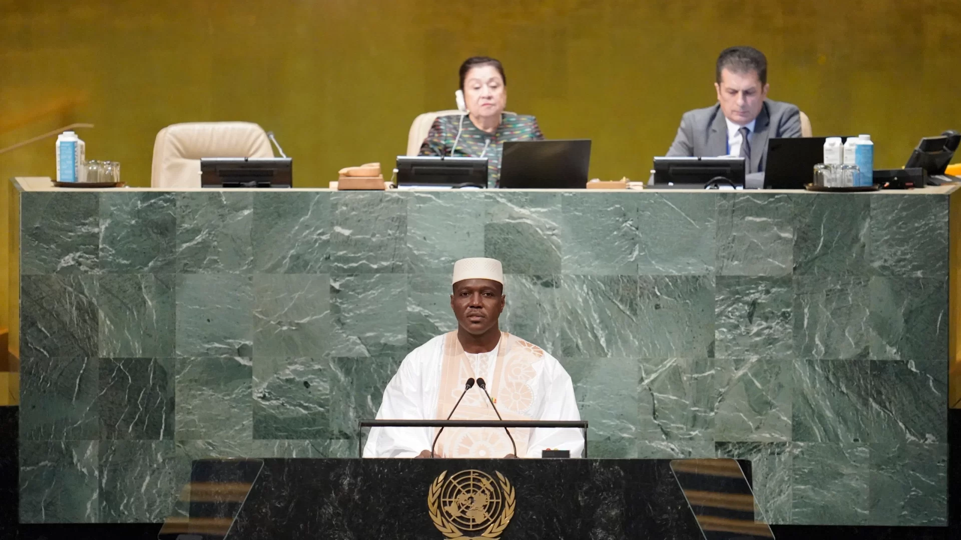 El primer ministro interino de Malí dispuesto a probar 