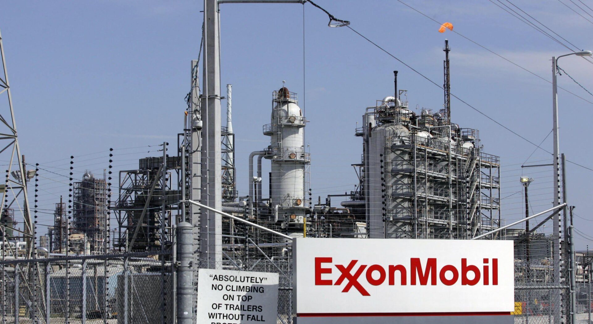 La Compañía estadounidense ExxonMobil prevé salir de Guinea Ecuatorial cuando expire su licencia en 2026