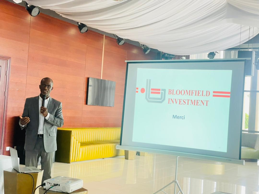 La agencia de notación financiera Bloomfield Investment Corporation presenta una oferta técnica a Guinea Ecuatorial