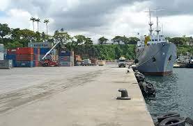 La población sigue pendiente del concurso oposición para cubrir 600 puestos de trabajo en los puertos de Malabo y Bata