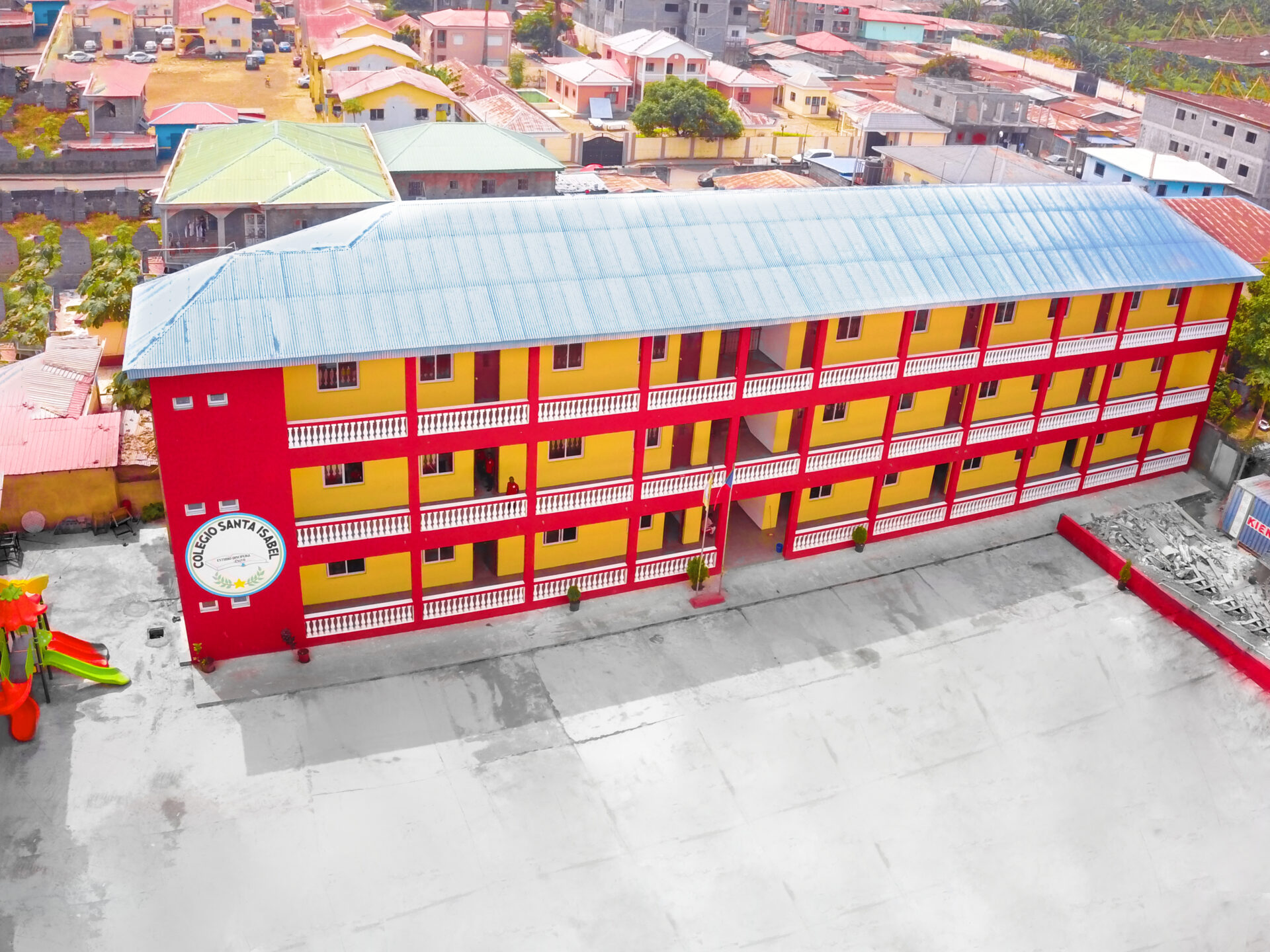 Educación recula y le devuelve el ciclo de bachillerato al colegio Santa Isabel de Semu en Malabo