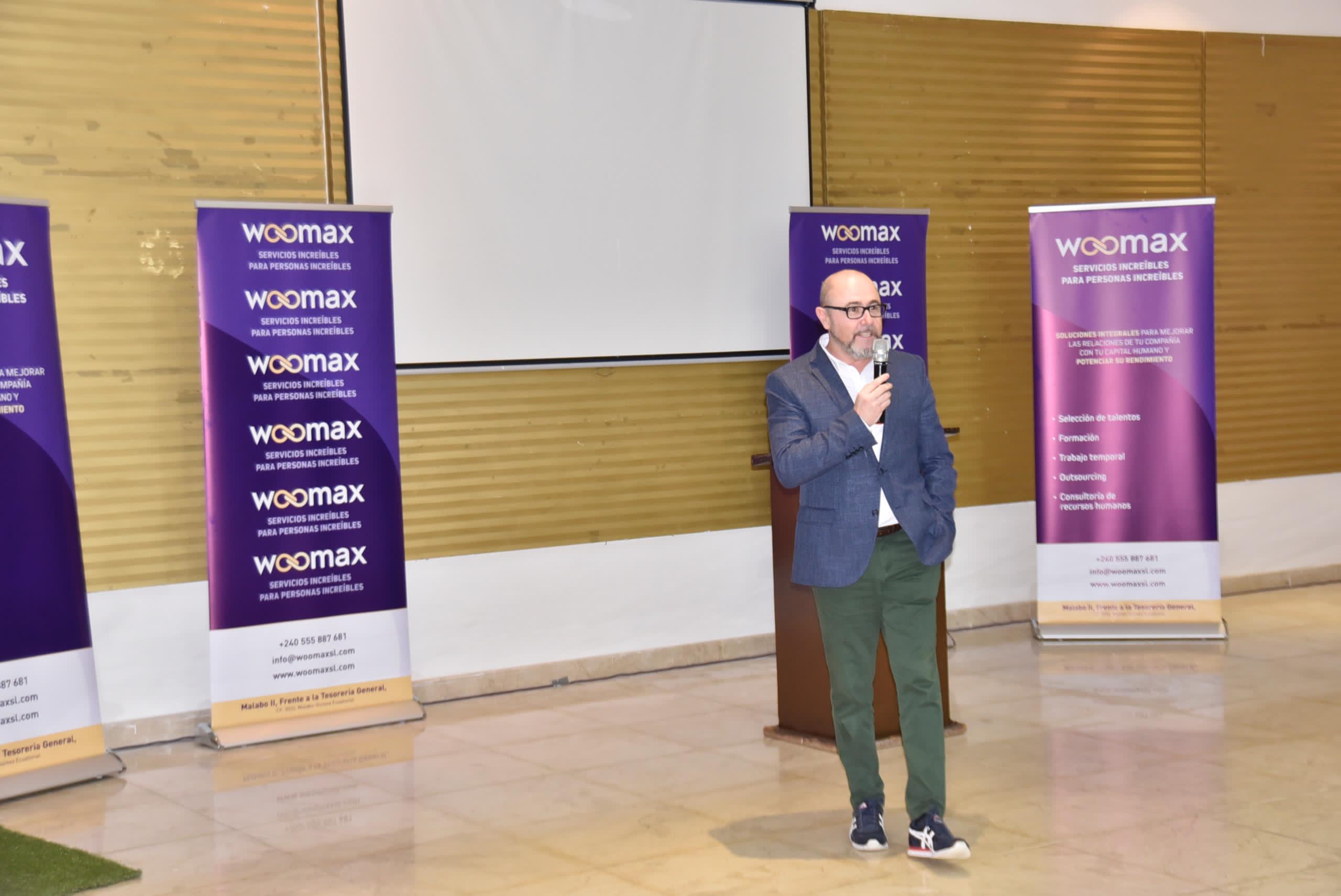 Jordi Alemany regresa a su país tras compartir formaciones sobre liderazgo y ventas estratégicas en Malabo a invitación de Woomax